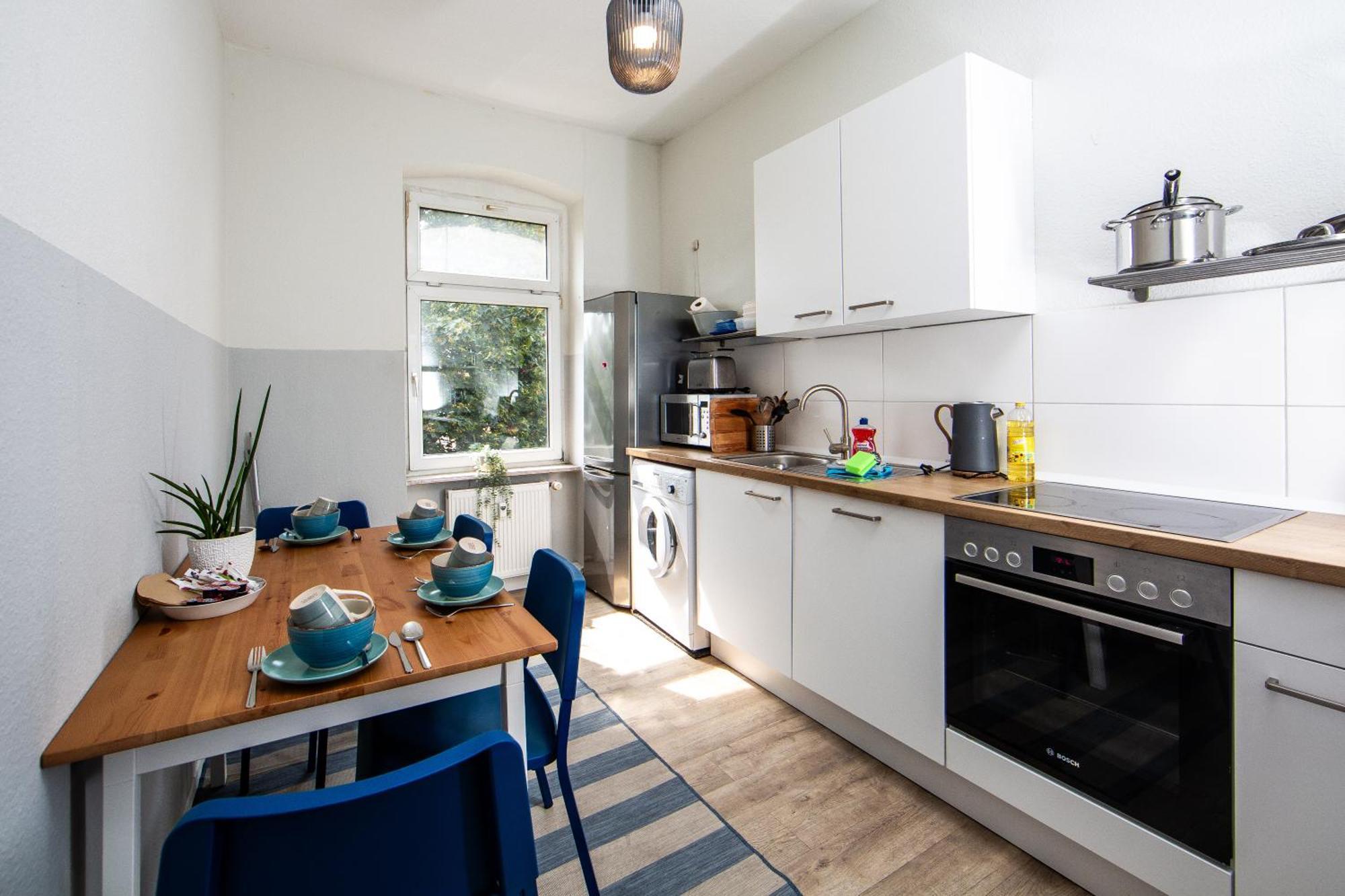 Grossraum-Apartments Mit 2Sz, Wz, Kueche, Smart-Tv, Parken, Etc Erfurt Kültér fotó